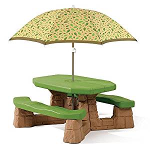 Step2 Naturally Playful Picnic Table with Umbrella